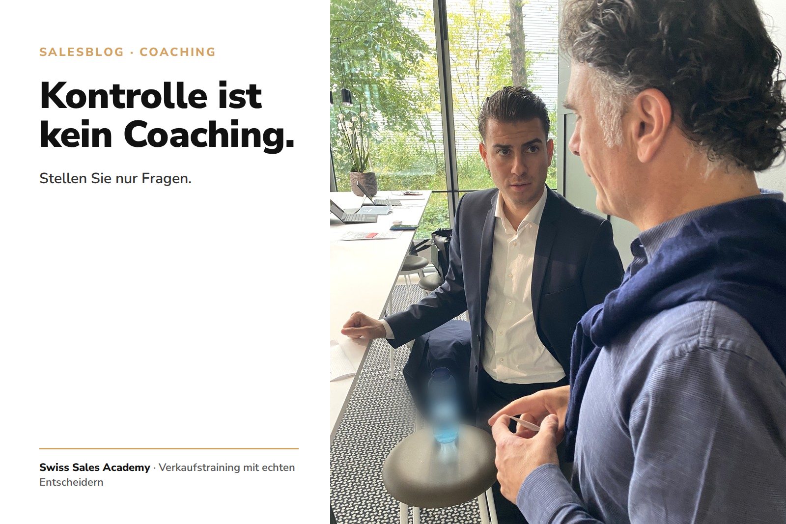 Blogbild_6269_verkaufscoaching Zwei Teilnehmer im Gespräch während eines Verkaufstrainings